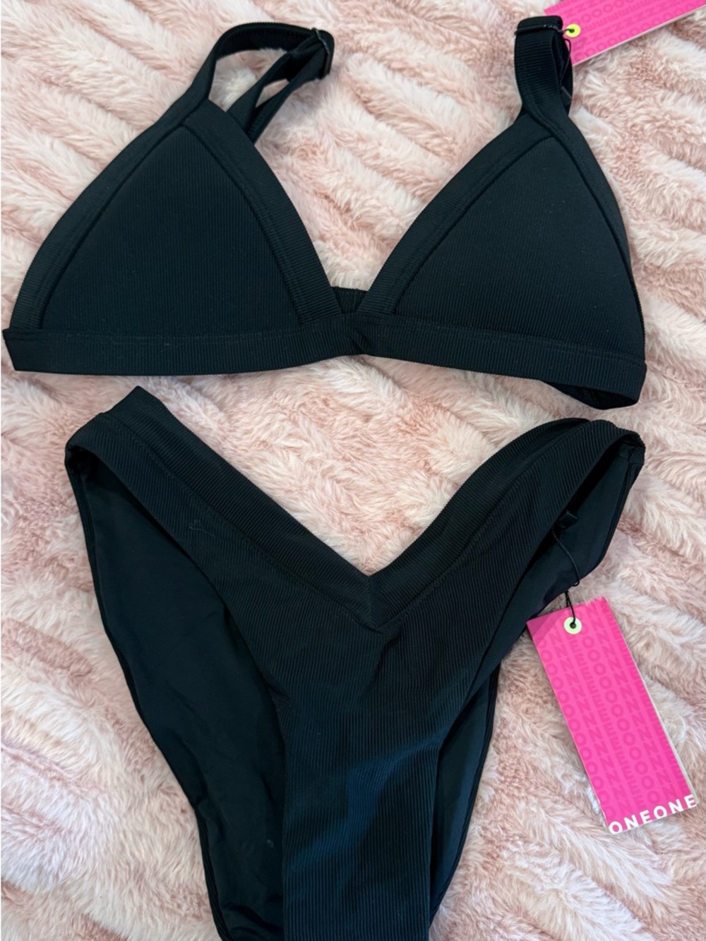 Oneone Swimwear Kameron & Jesse Set Black